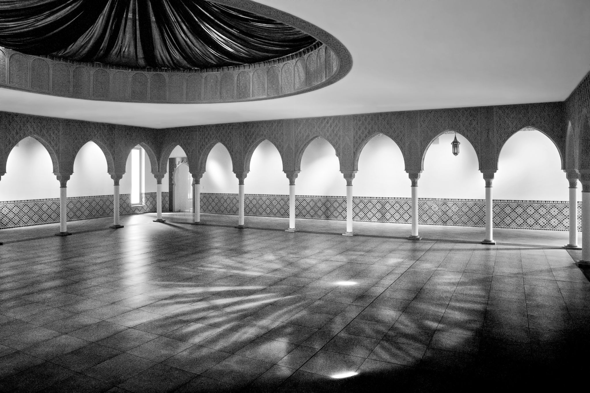 Mai 2016: Orientalisch anmutendes Gebäude in den "Gärten der Welt" in Berlin-Marzahn